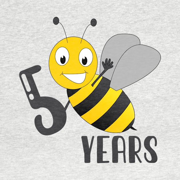 Fifth birthday | honey bee by Die Designwerkstatt